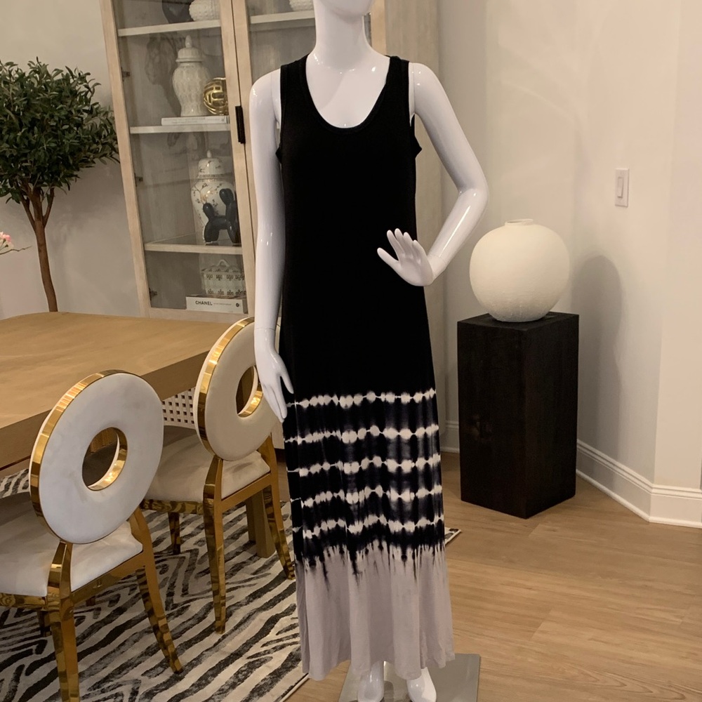 SO Black & White Tie-Dye Sleeveless Maxi Dress